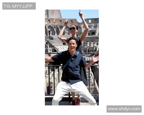 吴彦祖与足球明星的精彩瞬间回顾及照片分享