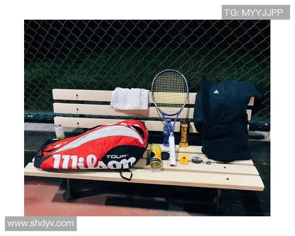 提升心理素质助力竞技表现广州网球队的心态训练与挑战探讨 提升心理素质助力竞技表现广州网球队的心态训练与挑战探讨