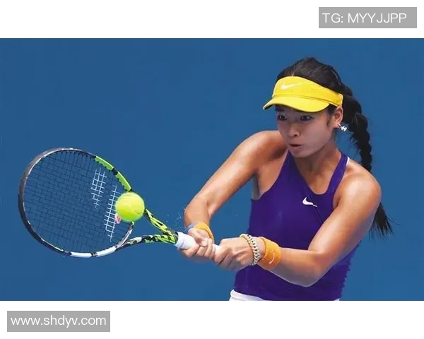 重庆网球队在洲际杯中的耐力表现分析与赛场亮点回顾