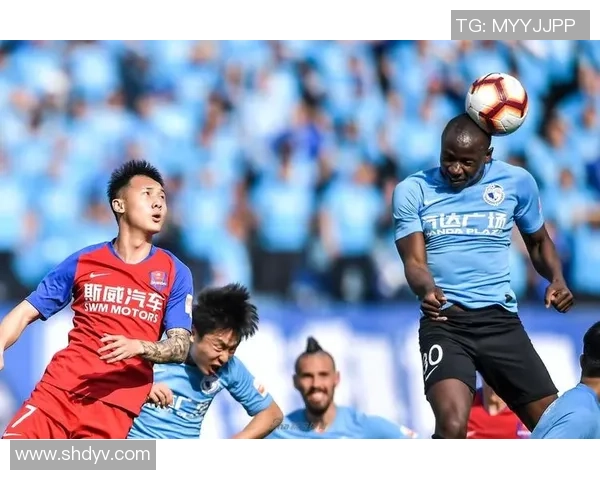 重庆足球队以86分领跑杯赛积分榜展现强大实力和争冠决心